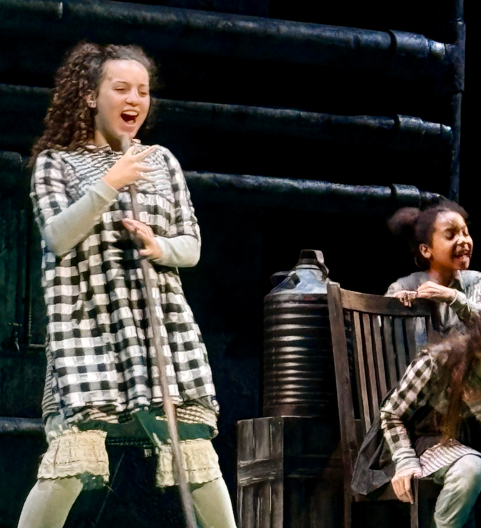 Bianca Papa performing as Duffy in Annie